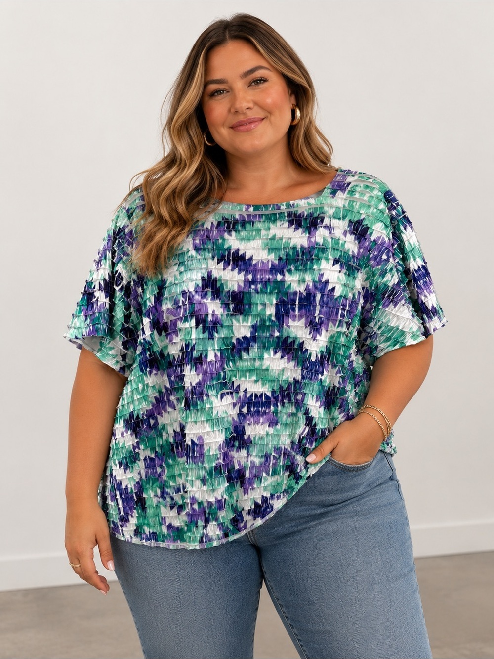 Alfred Dunner Women’s Plus 2X Geometric Aztec print Short Sleeve Ruffle Top